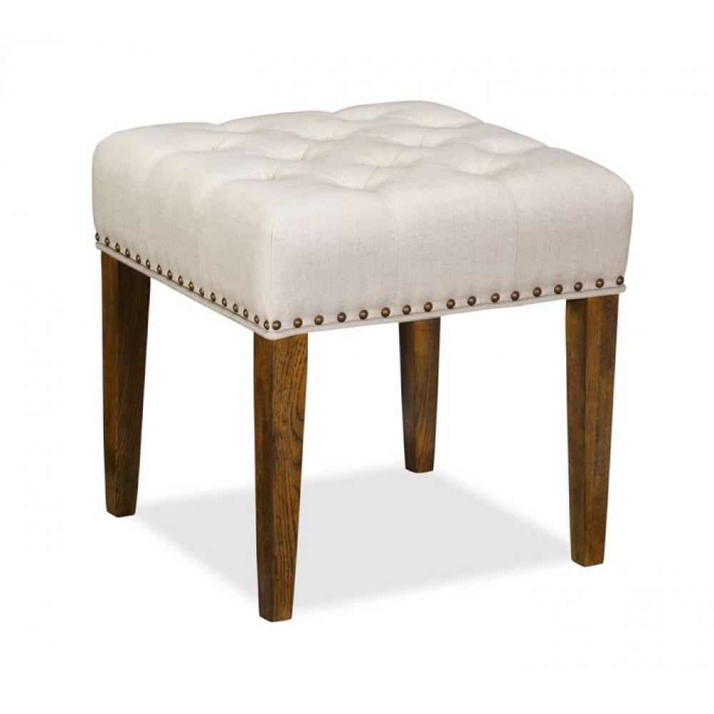 OO WHITE COLLECTION szek karpitos butor zsamoly puff provanszi elegans nappali butor tomorfa lab lakberendezes belsoepiteszet.jpg